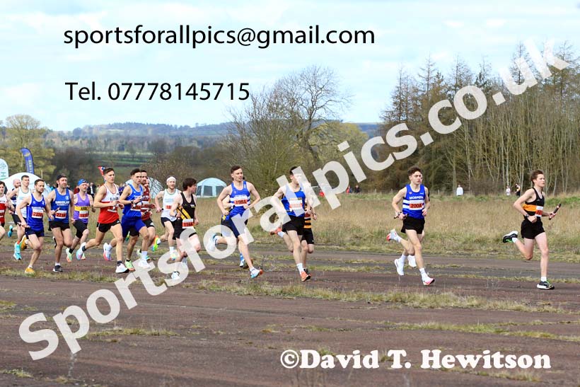 Senior mens 2023 Elswick Harriers Road Relays, Albamarle Barrack Airfield, Ouston, Northumberland. Photo: David T. Hewitson/Sports for All Pics